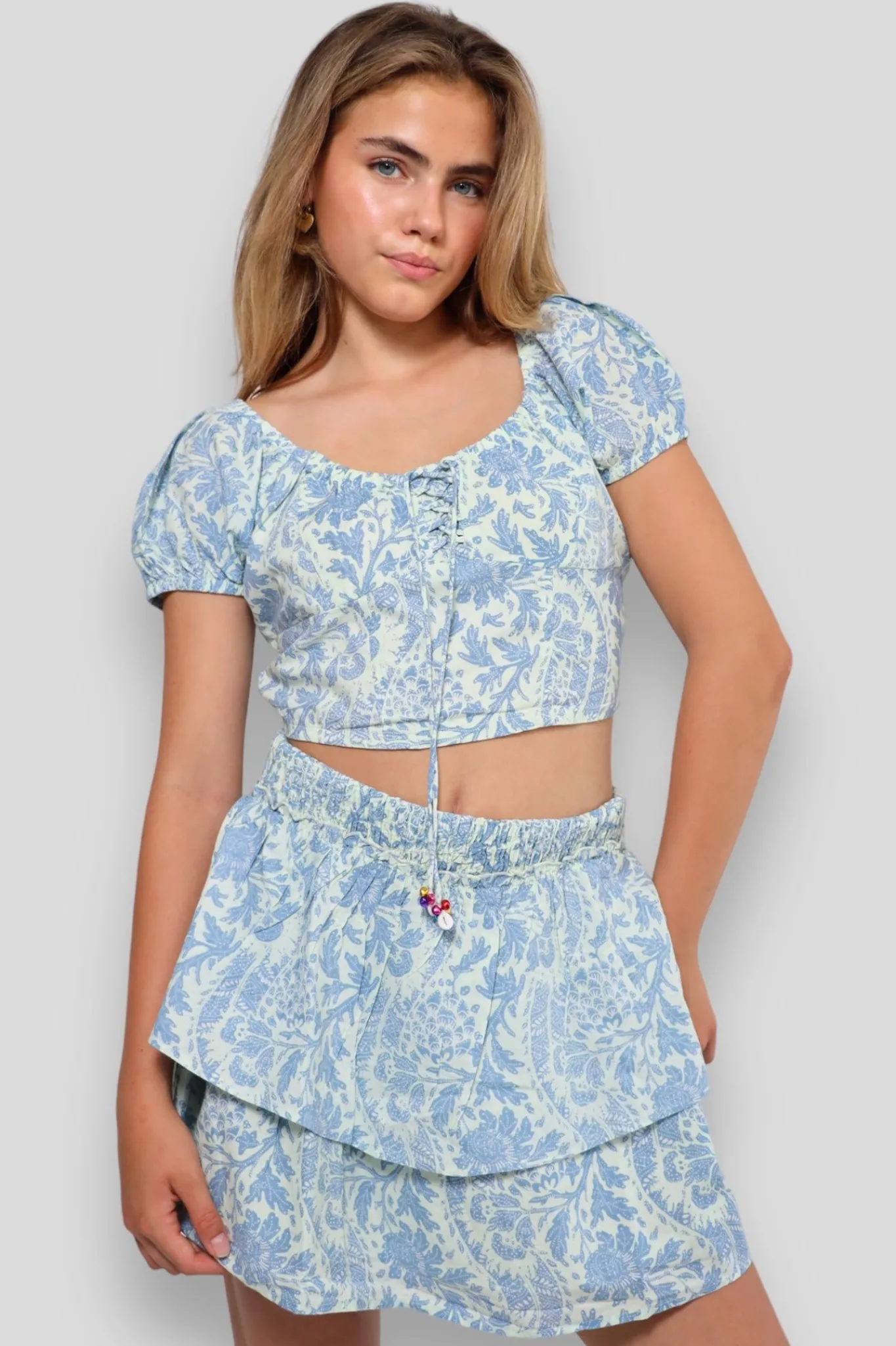 Meet Me There Tops|Como Top Blue